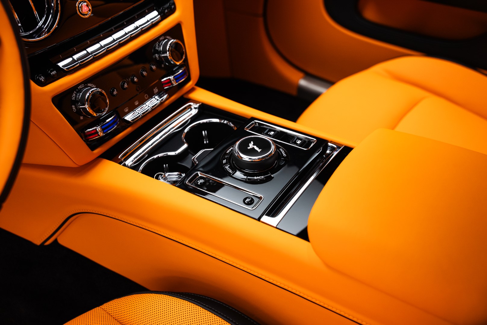 2025 ROLLS ROYCE SPECTRE | HIGH SPEC | BESPOKE SOUND SYSTEM | STARLIGHT DOORS